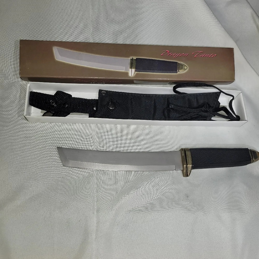 Tanto Fixed Blade Knife - Black